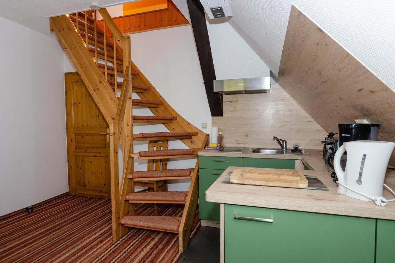 3-R-Ferienwohnung-Fuer-4-Personen-In-Schaprode-Auf-Ruegen-Zi3 Dış mekan fotoğraf